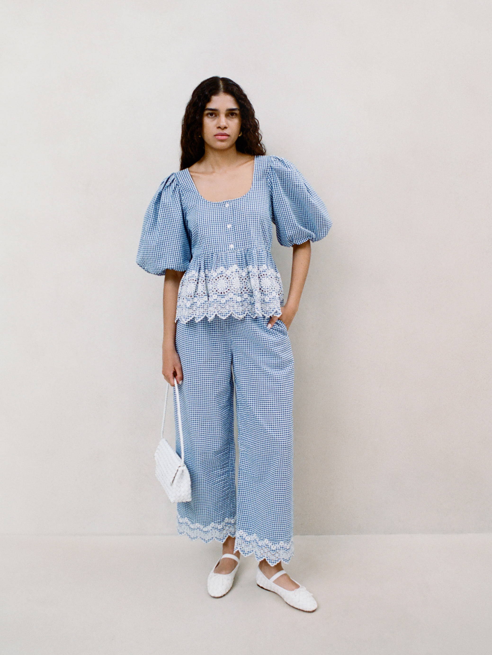 トップス Andmary Paula lacey chiffon tops blue andmary Paula lacey chiffon tops blue 【公式通販】