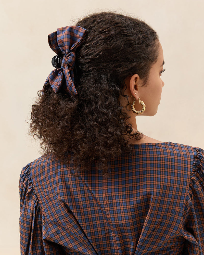 Color: Navy/Rust Plaid