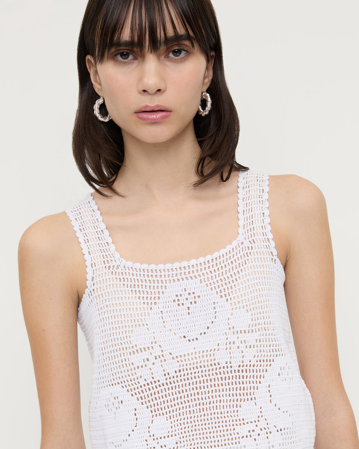 Color: Cream
