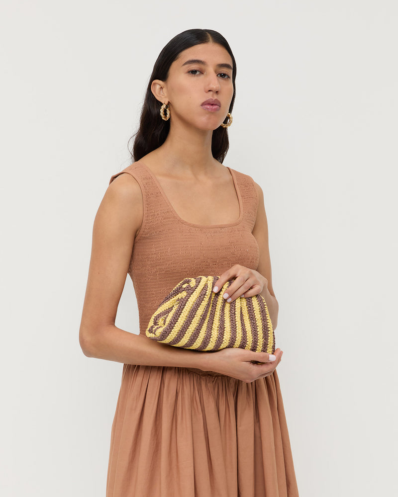 Color: Brown/Butter