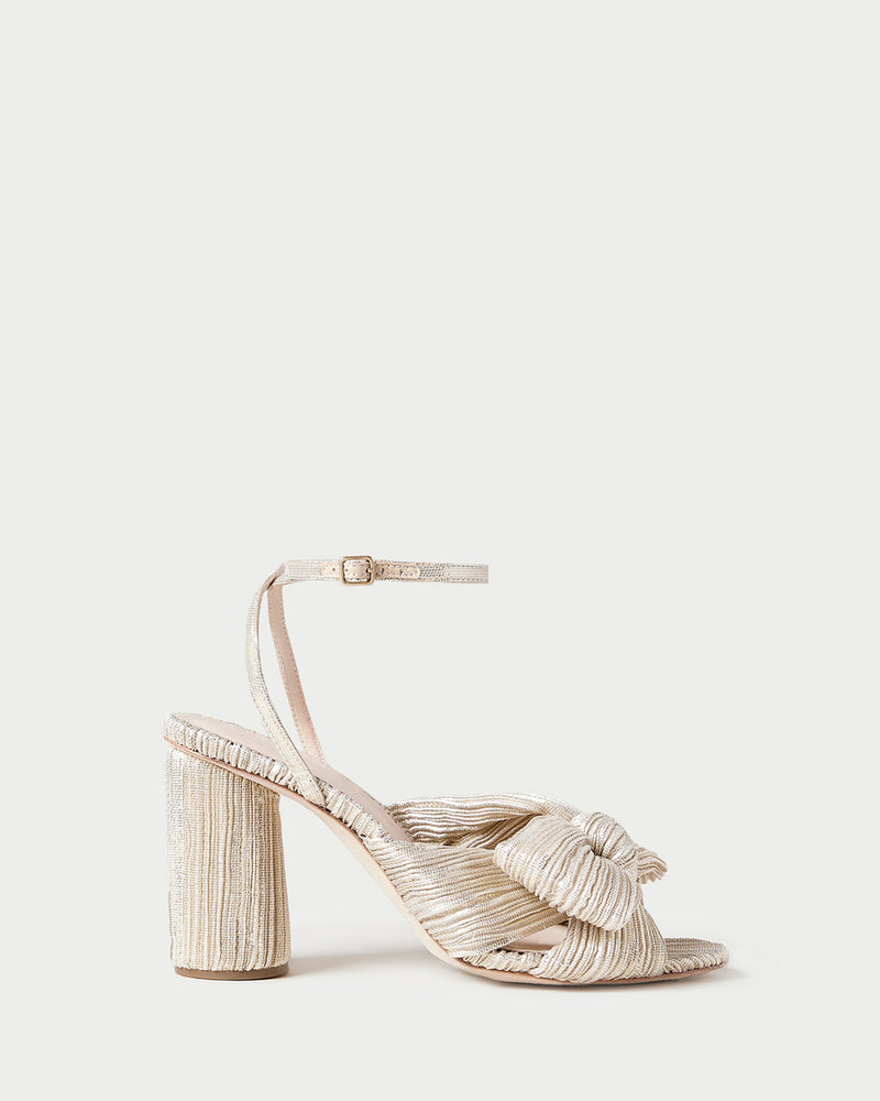 Camellia Platinum Pleated Bow Heel in light champagne pleated lamé