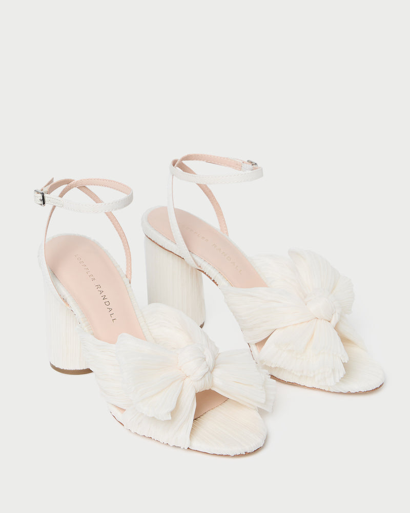 Camellia Pearl Pleated Bow Heel in pearl pleated fabric