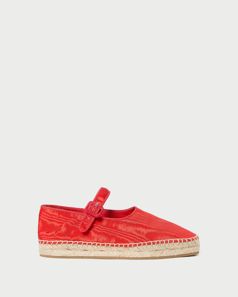 Color: Red