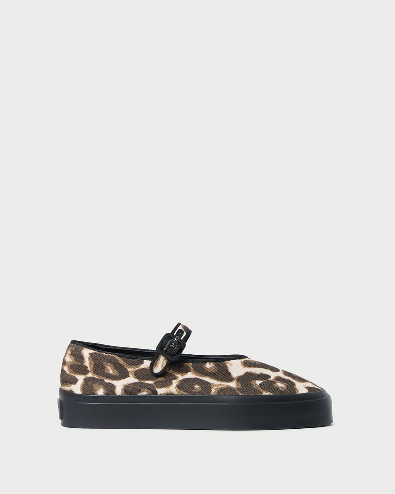 Color: Leopard