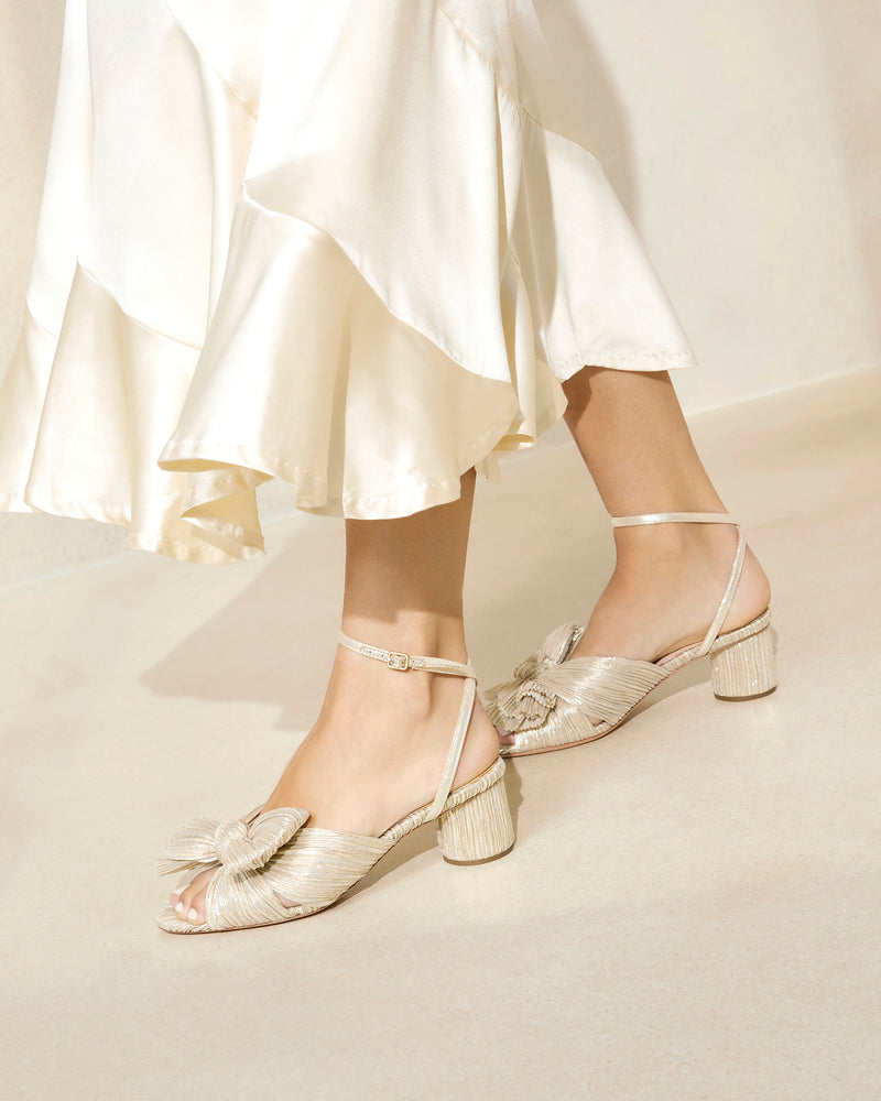 Dahlia Platinum Pleated Bow Heel in light champagne pleated lamé