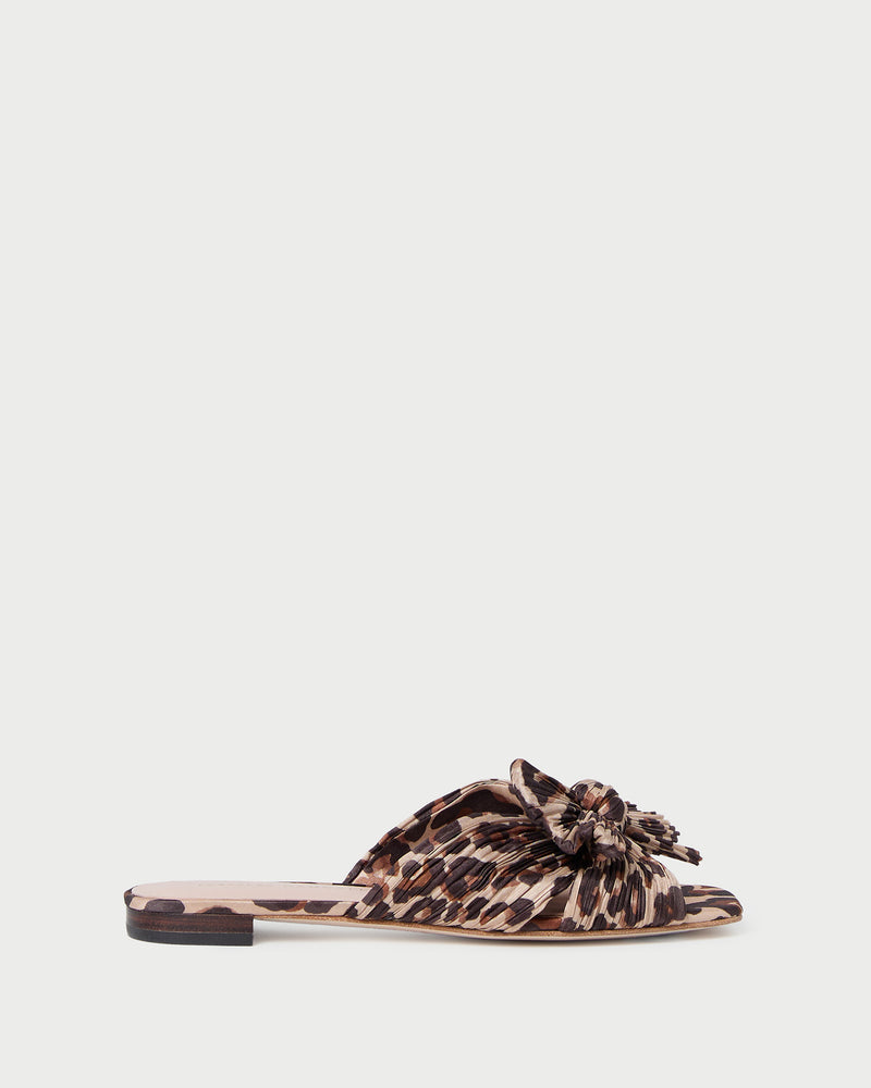 Color: Leopard