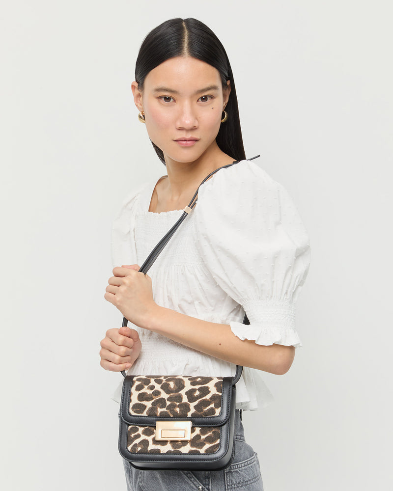 Color: Black/Leopard