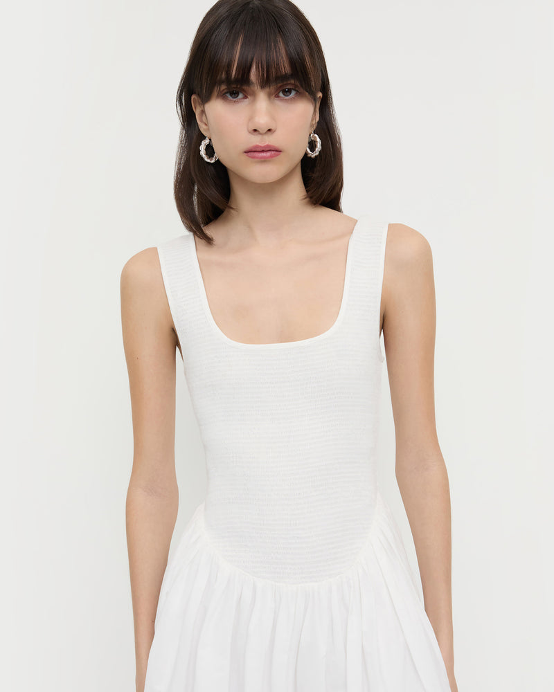 Color: White