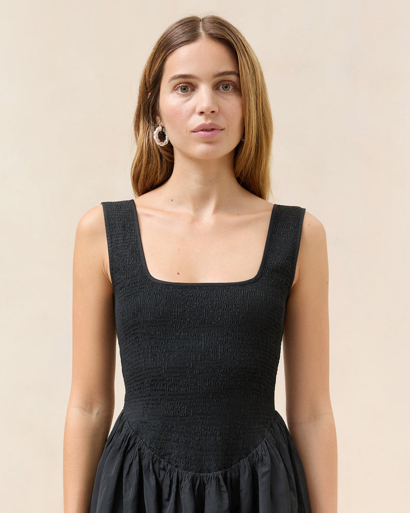 Color: Black