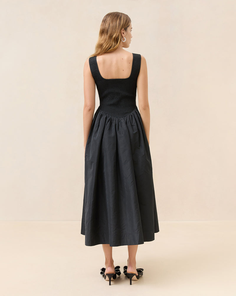 Color: Black