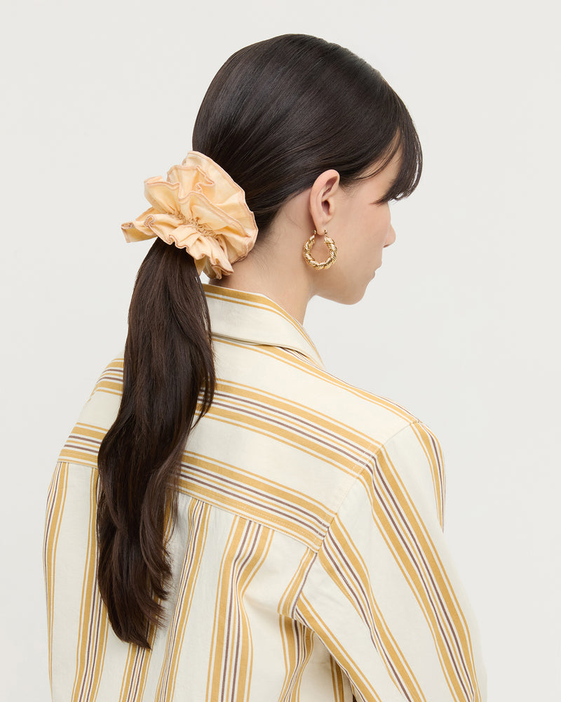 Color: Butter