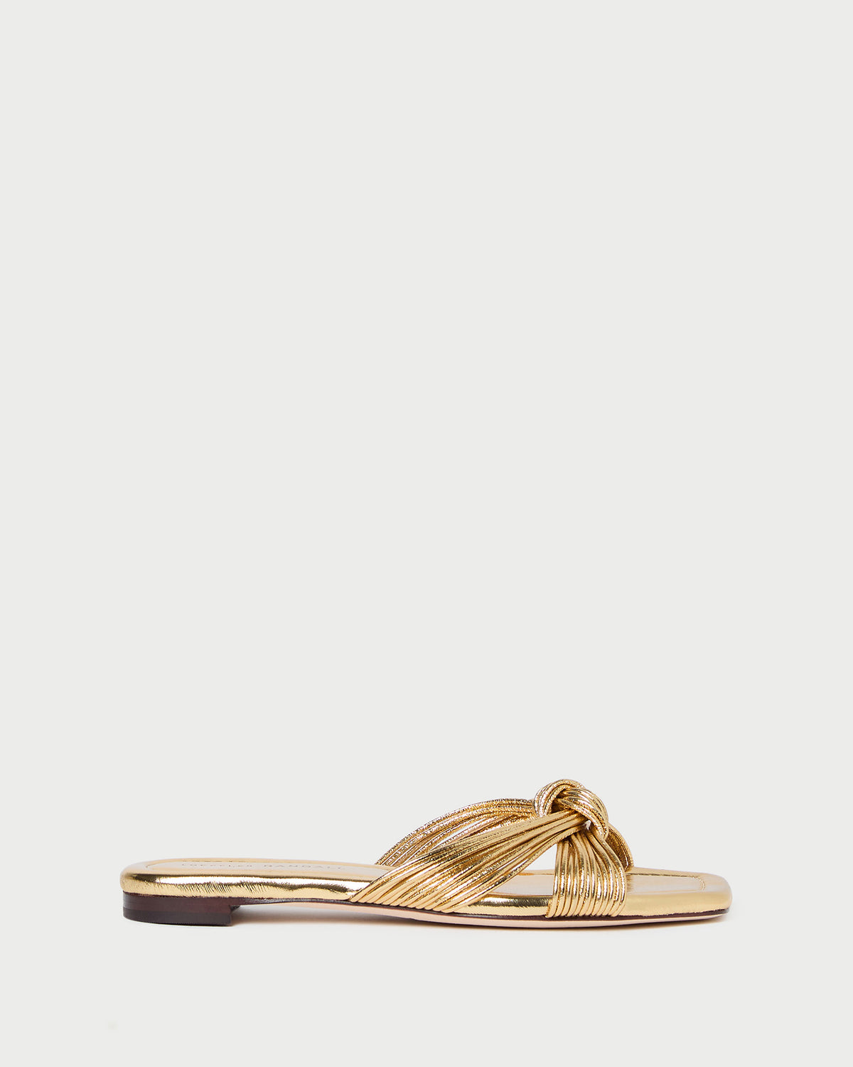 Color: Champagne