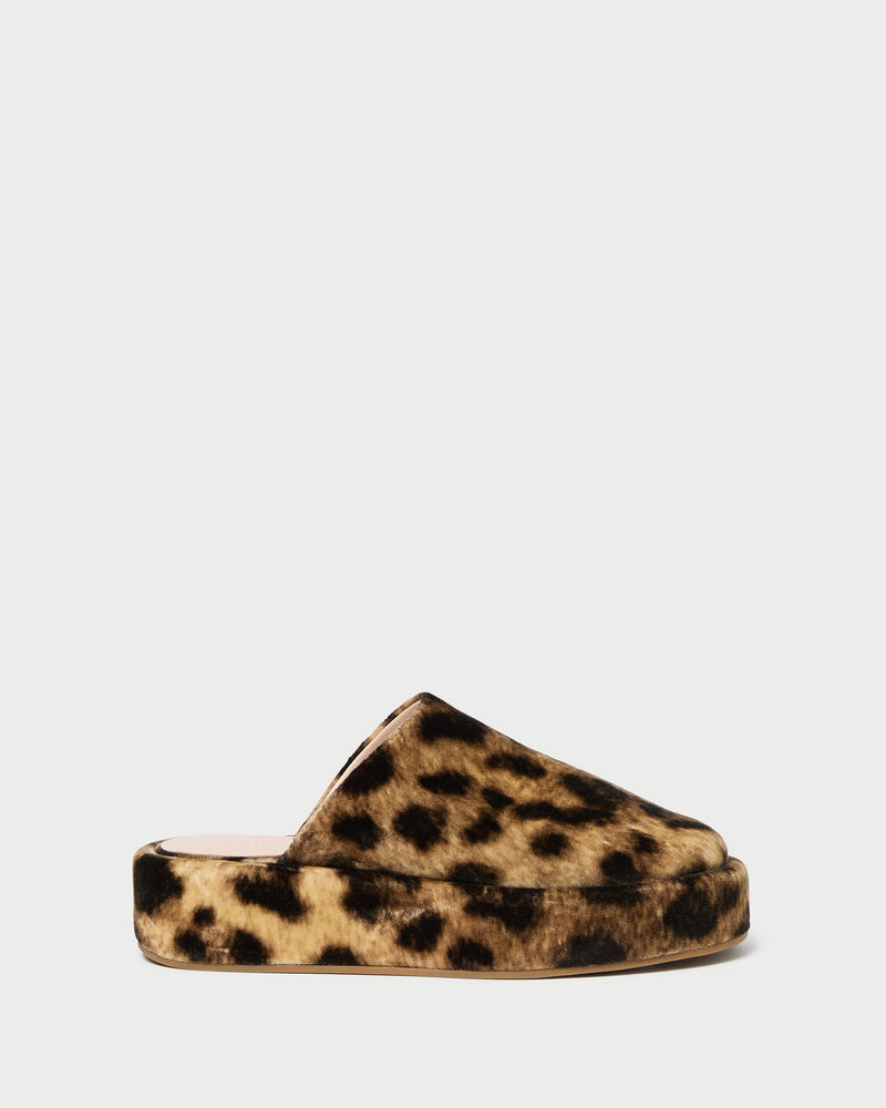 Color: Leopard