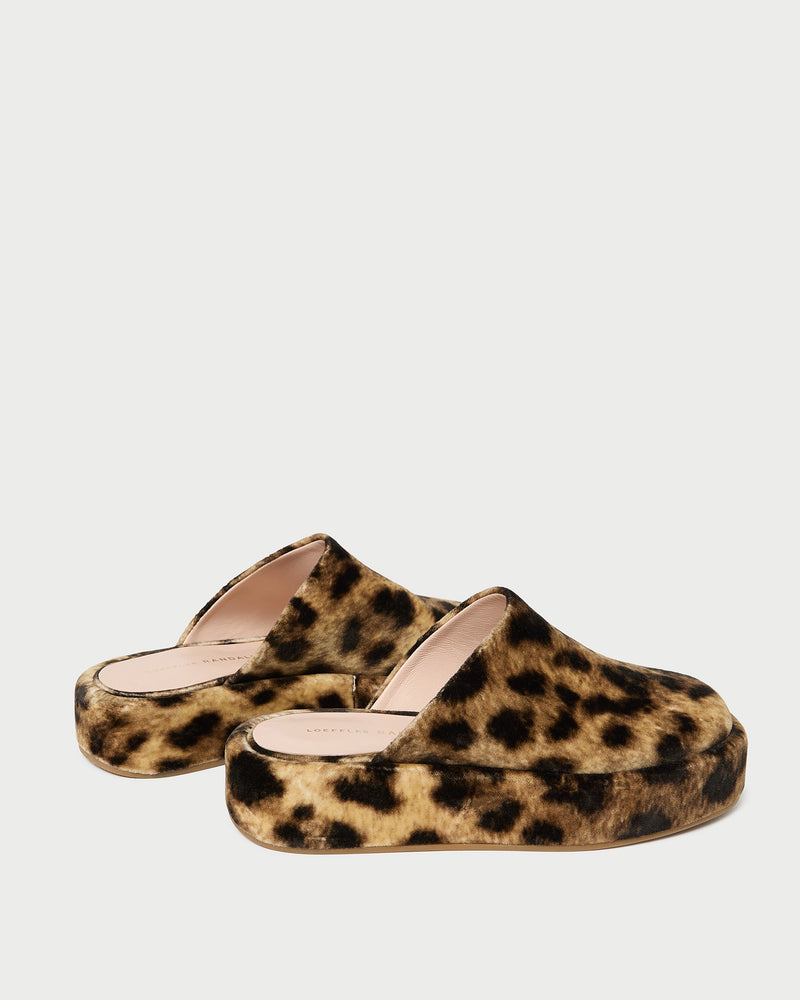 Color: Leopard