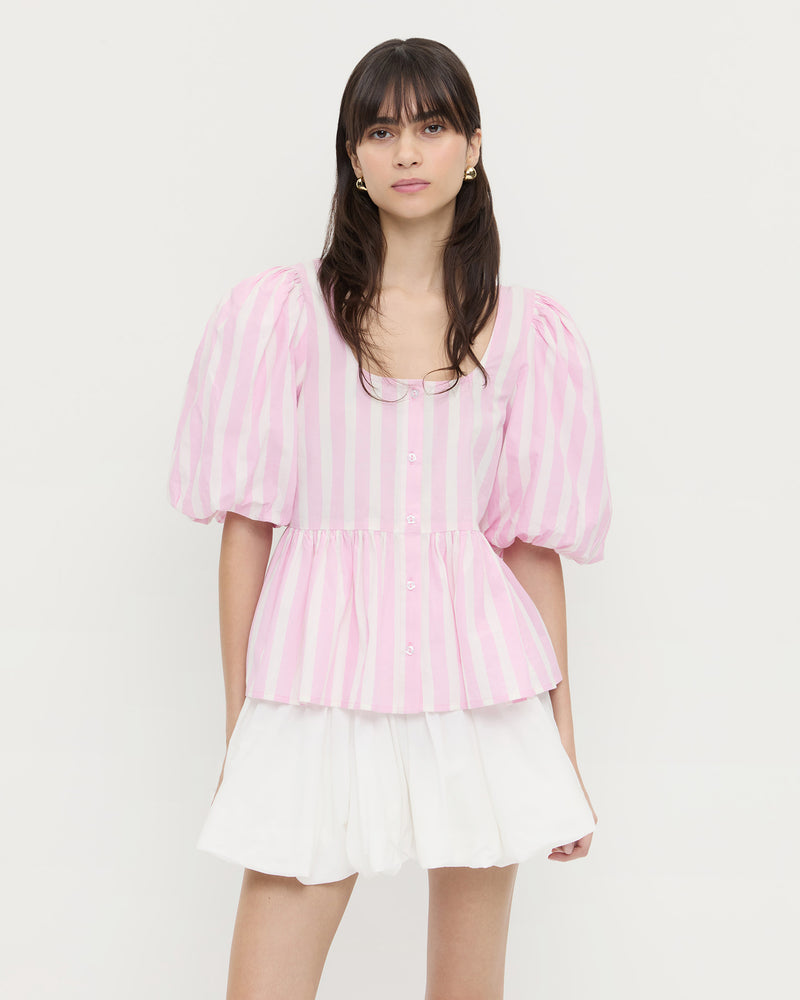 Color: Pink/Cream