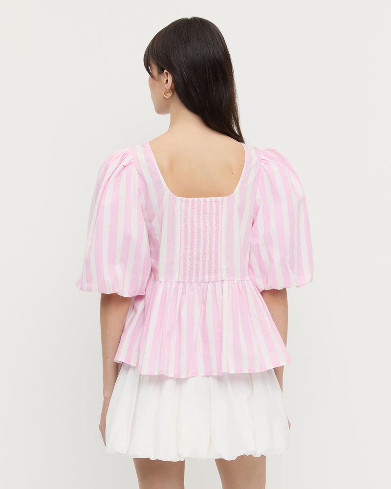 Color: Pink/Cream