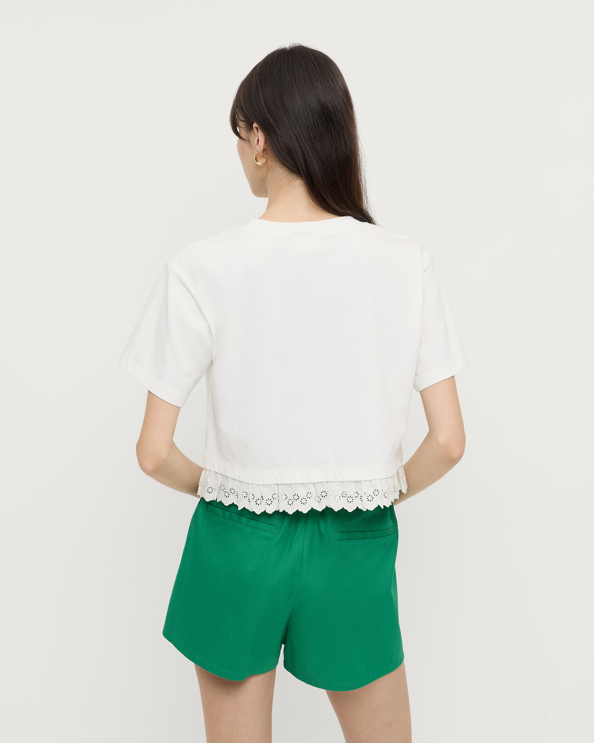 Color: Cream