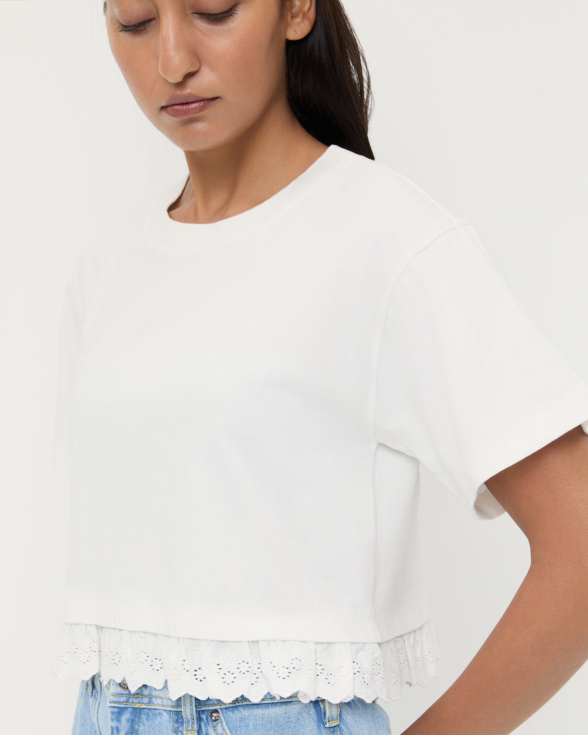 Color: Cream