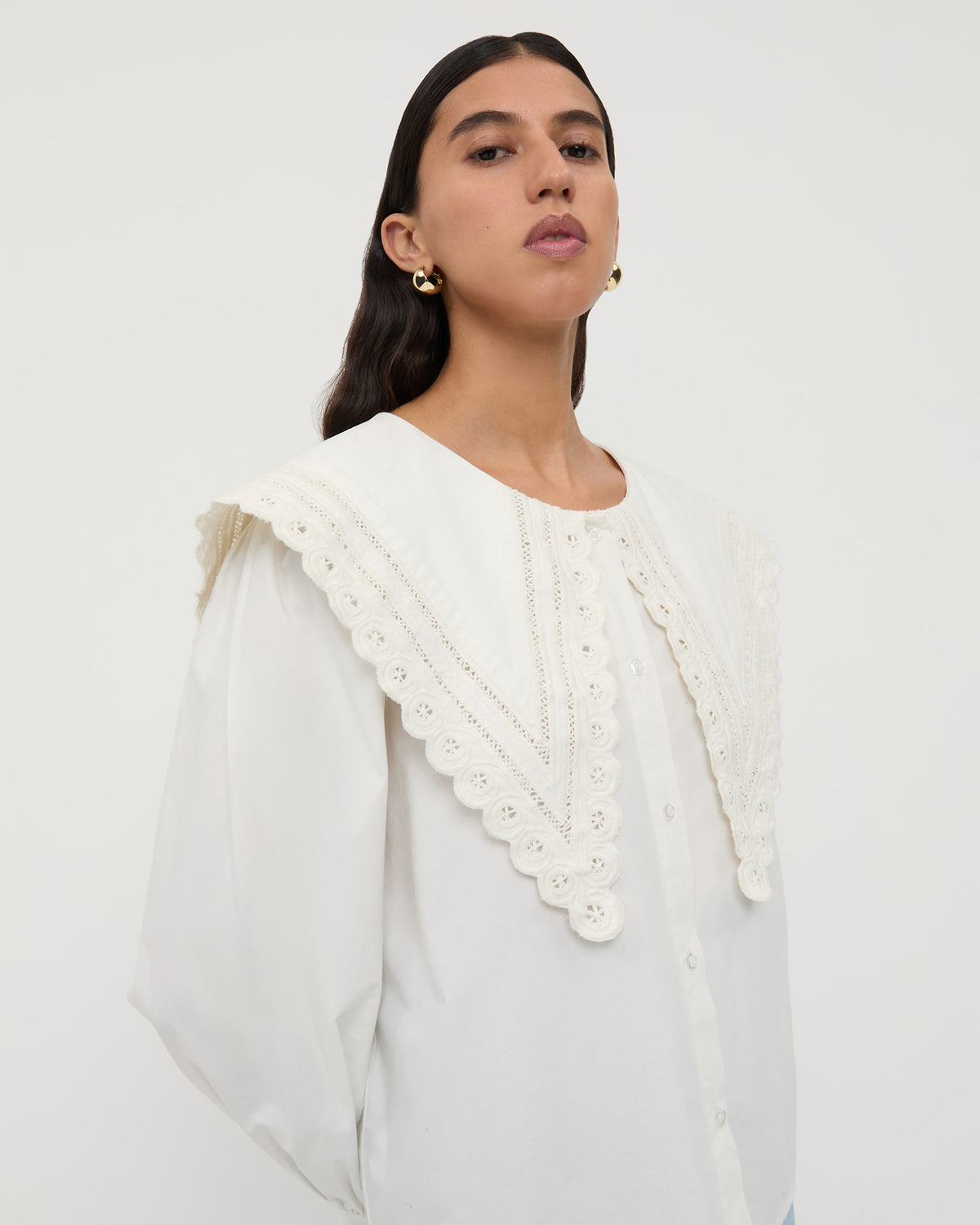 Ken Shirt in white cotton.