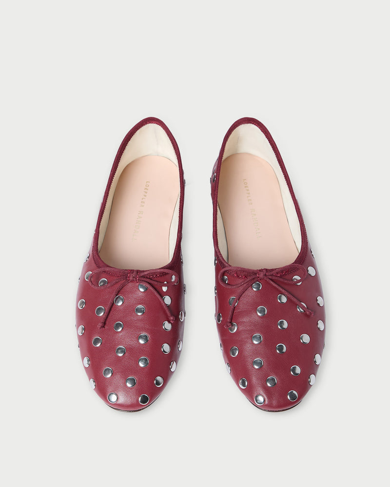 Color: Wine/Silver