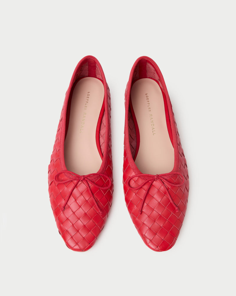 Color: Red