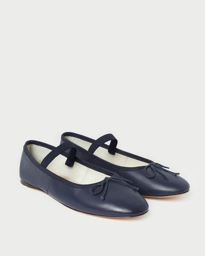 Color: Navy