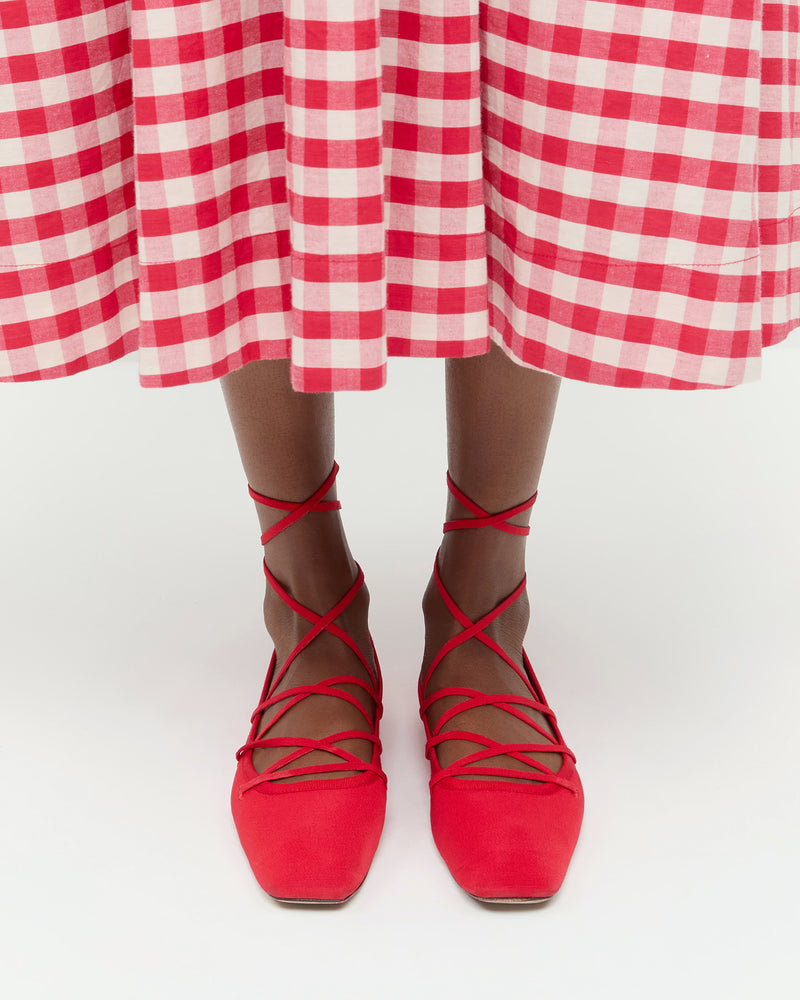Color: Red