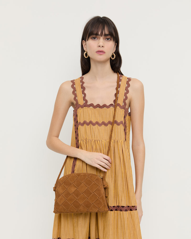 Color: Cacao