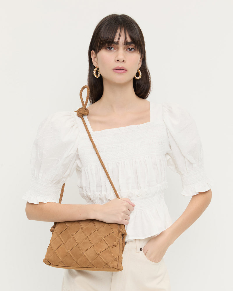 Color: Toffee