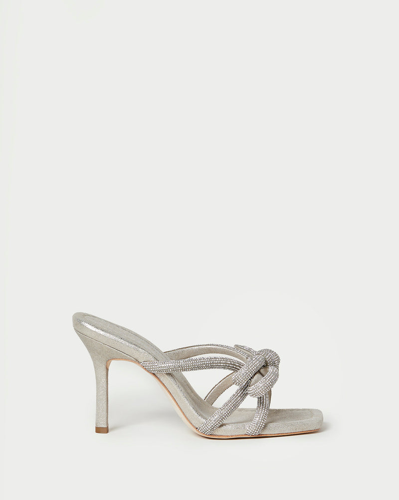 Color: Cappuccino