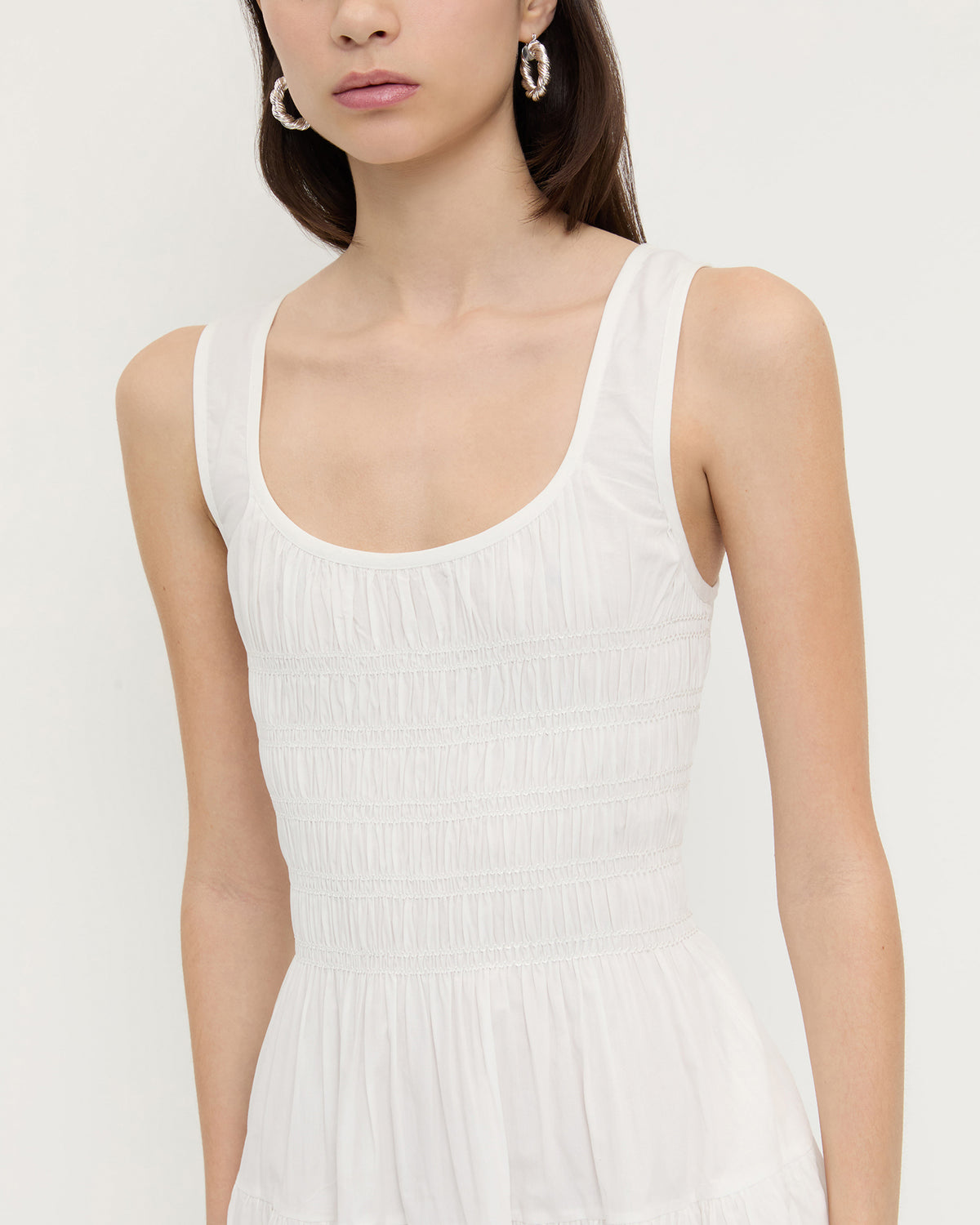 Color: White