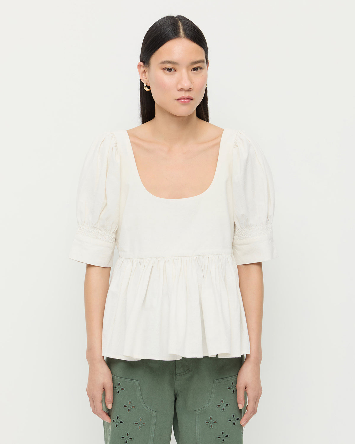 Color: White