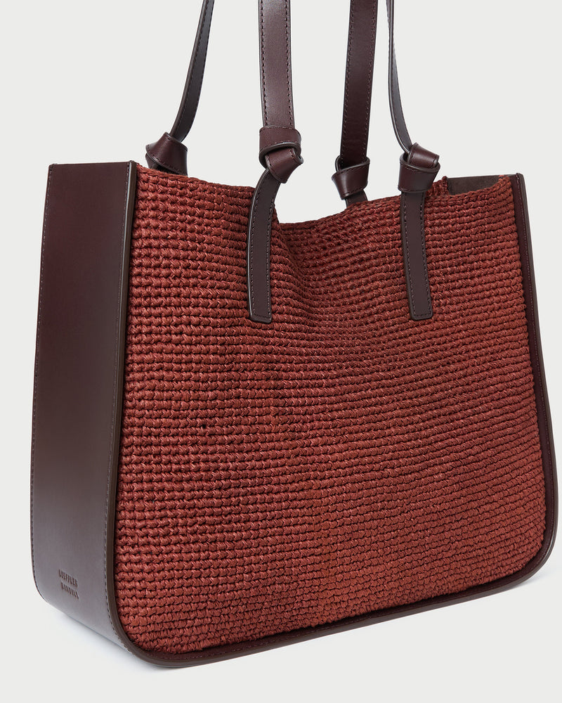Color: Espresso/Chestnut