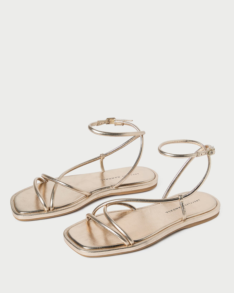 Color: Champagne