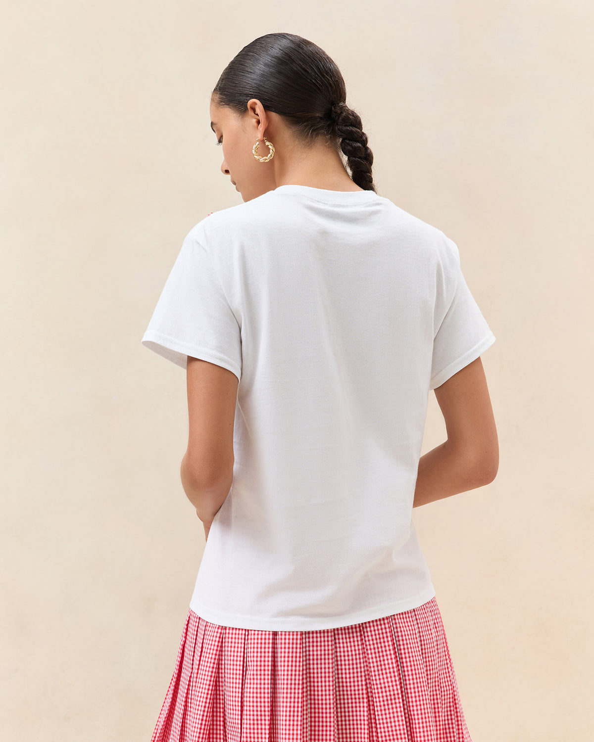 Color: White/Red Gingham