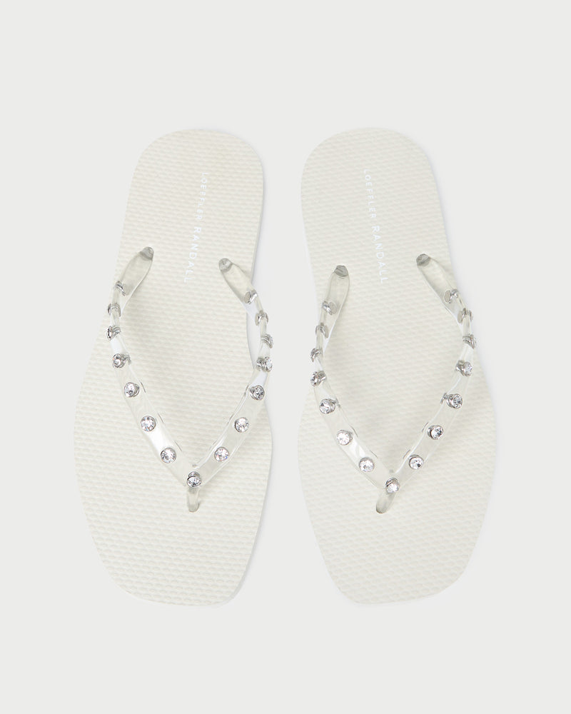 Color: Cream/Crystal