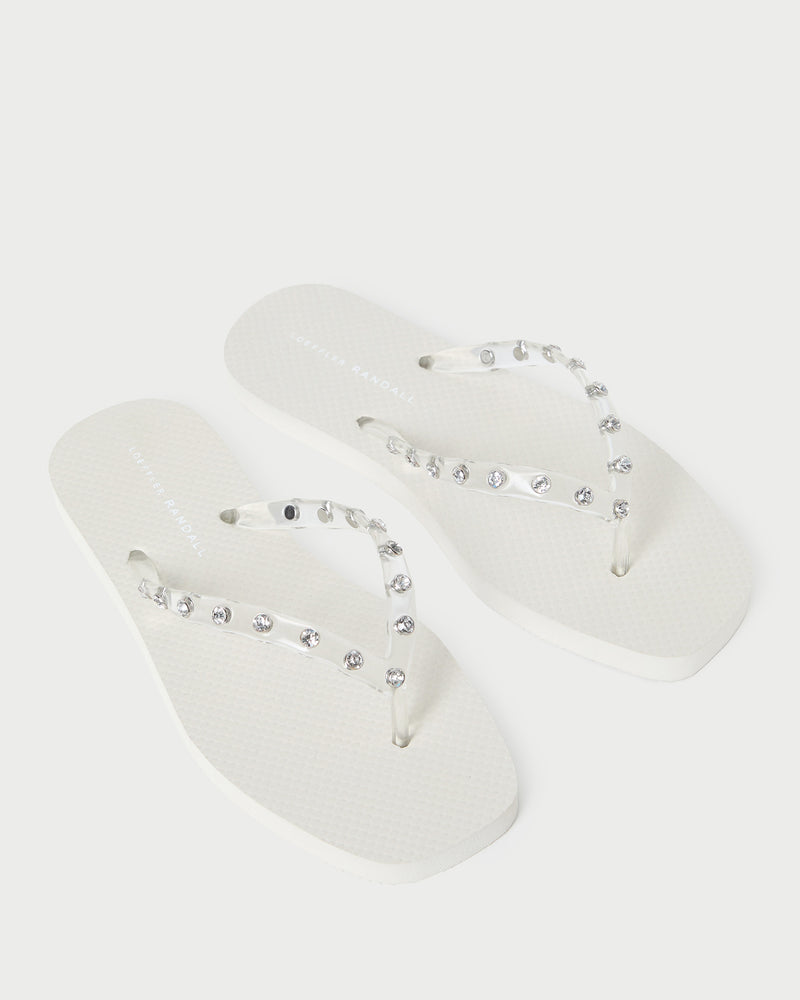 Color: Cream/Crystal