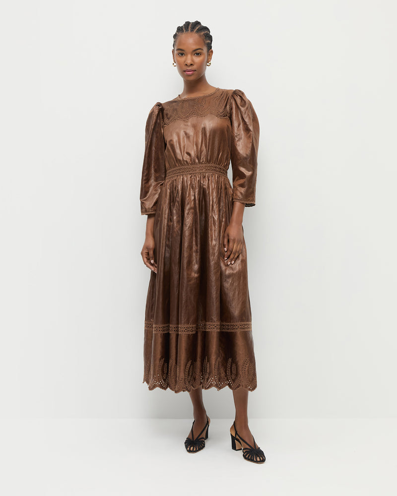 Color: Brown