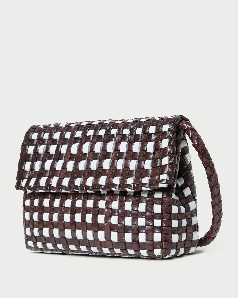 Color: Chocolate/White
