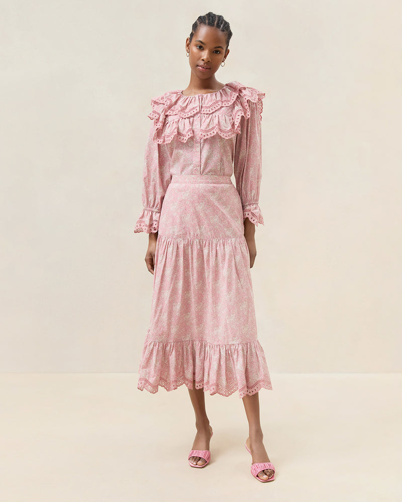 Color: Pink Rosette Floral
