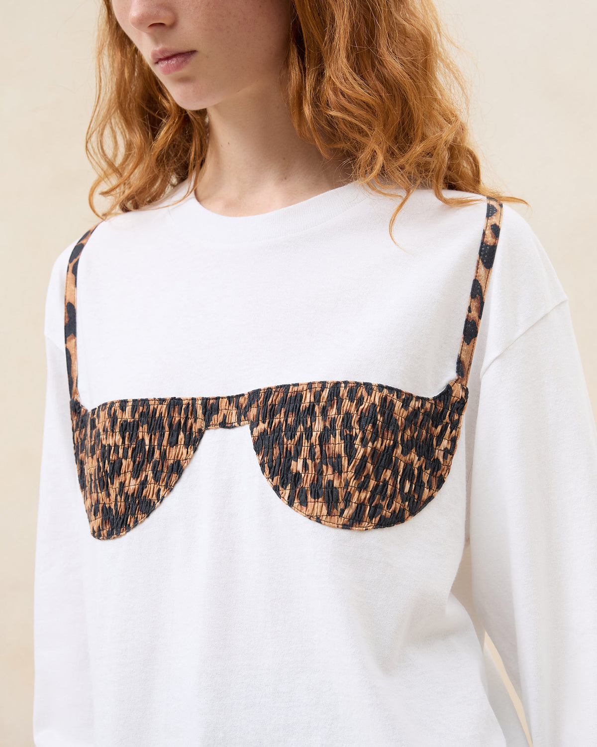 Color: White/Leopard