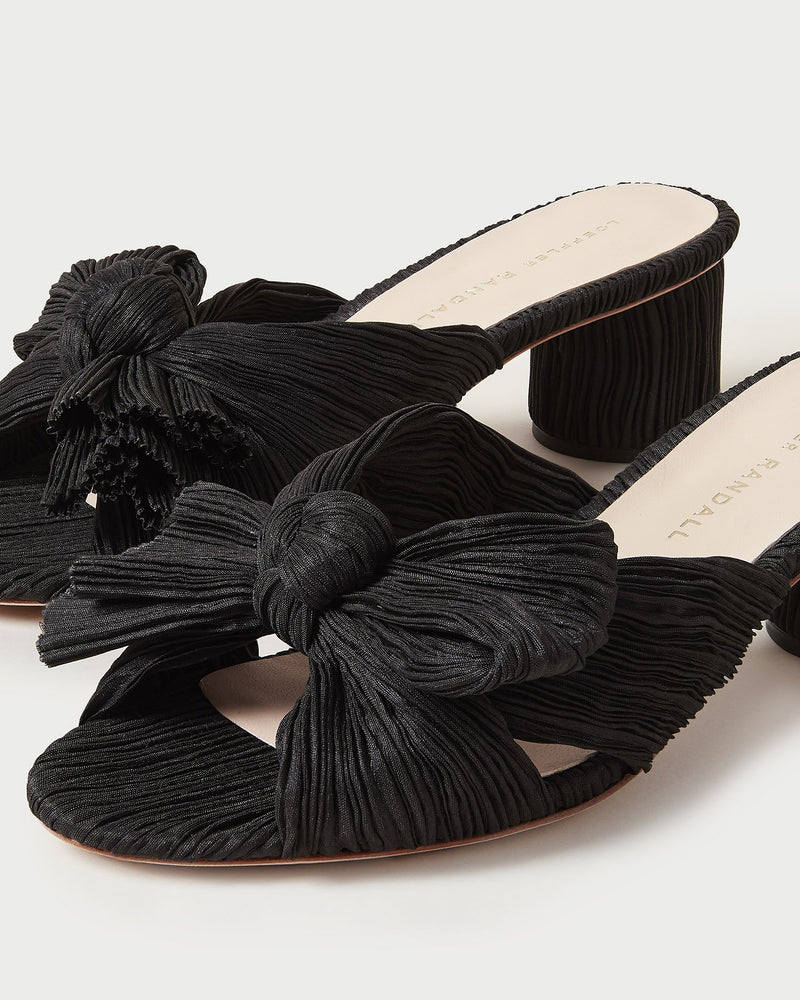 Color: Black
