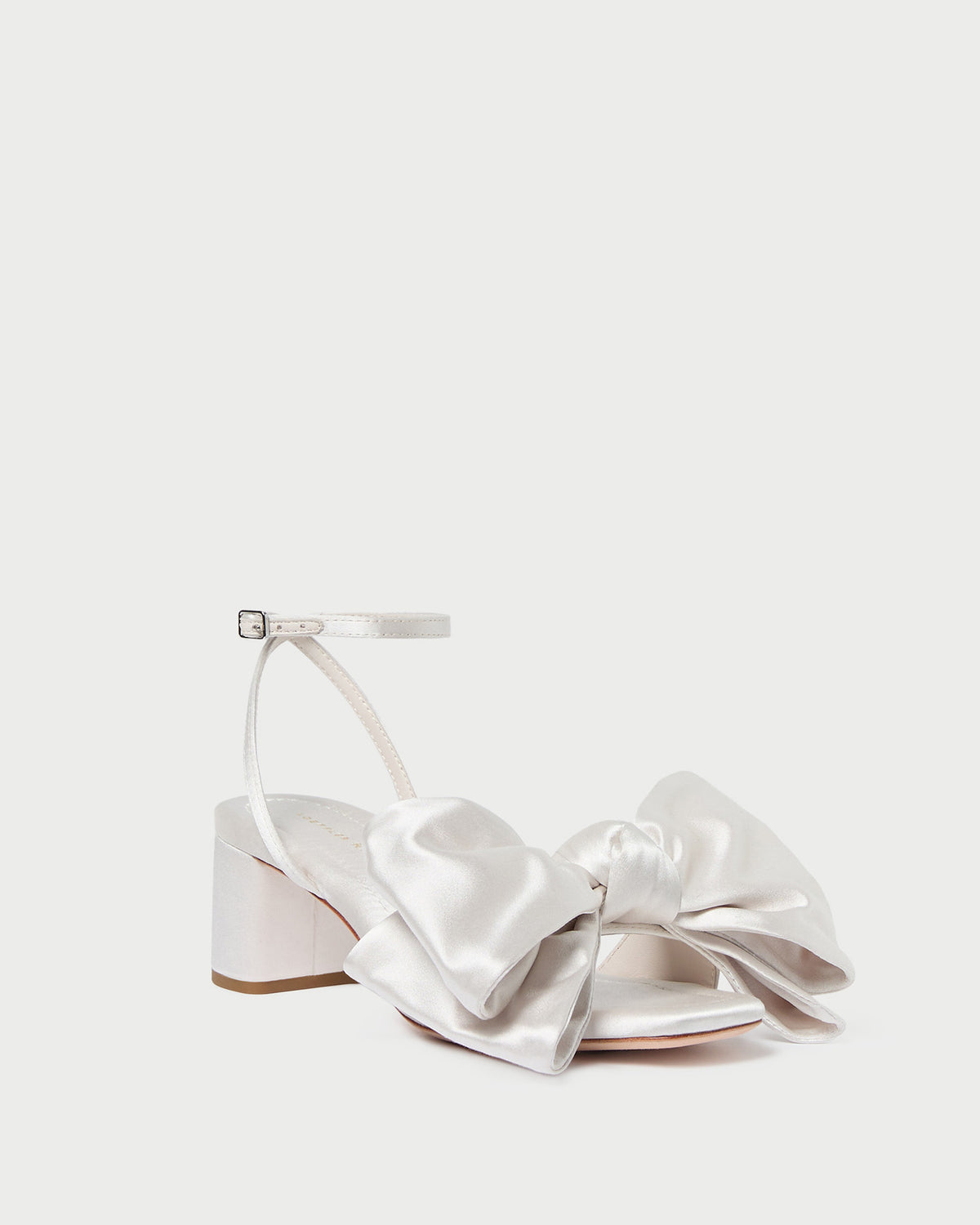 Color: Satin Cream