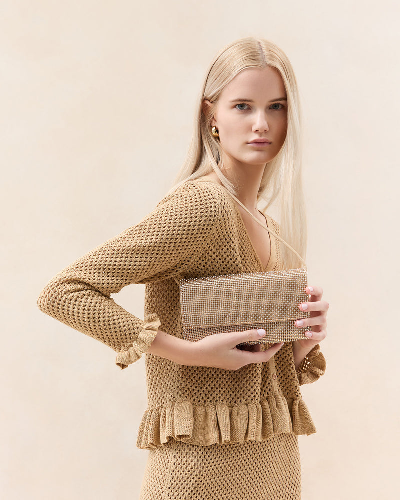 Color: Gold/Gold