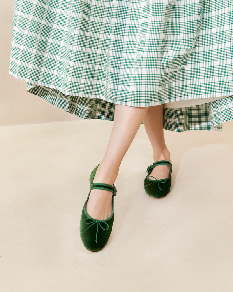 Color: Spruce