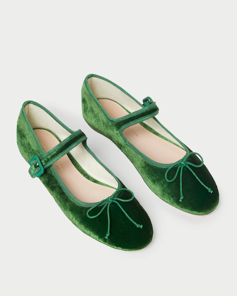 Color: Spruce