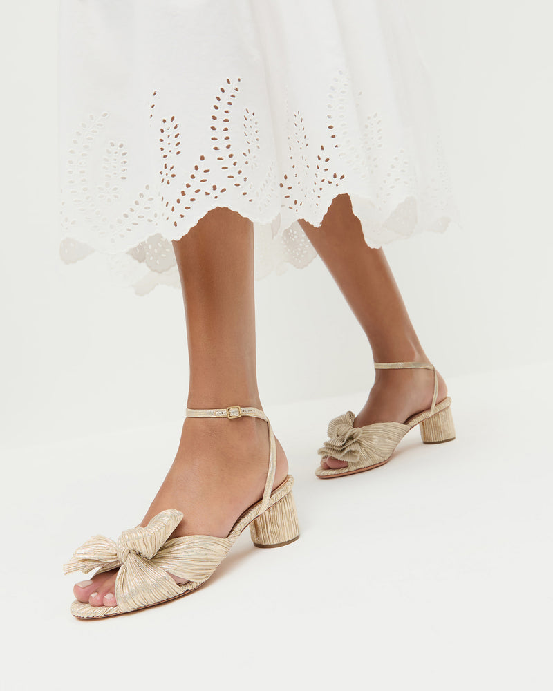 Dahlia Platinum Pleated Bow Heel in light champagne pleated lamé