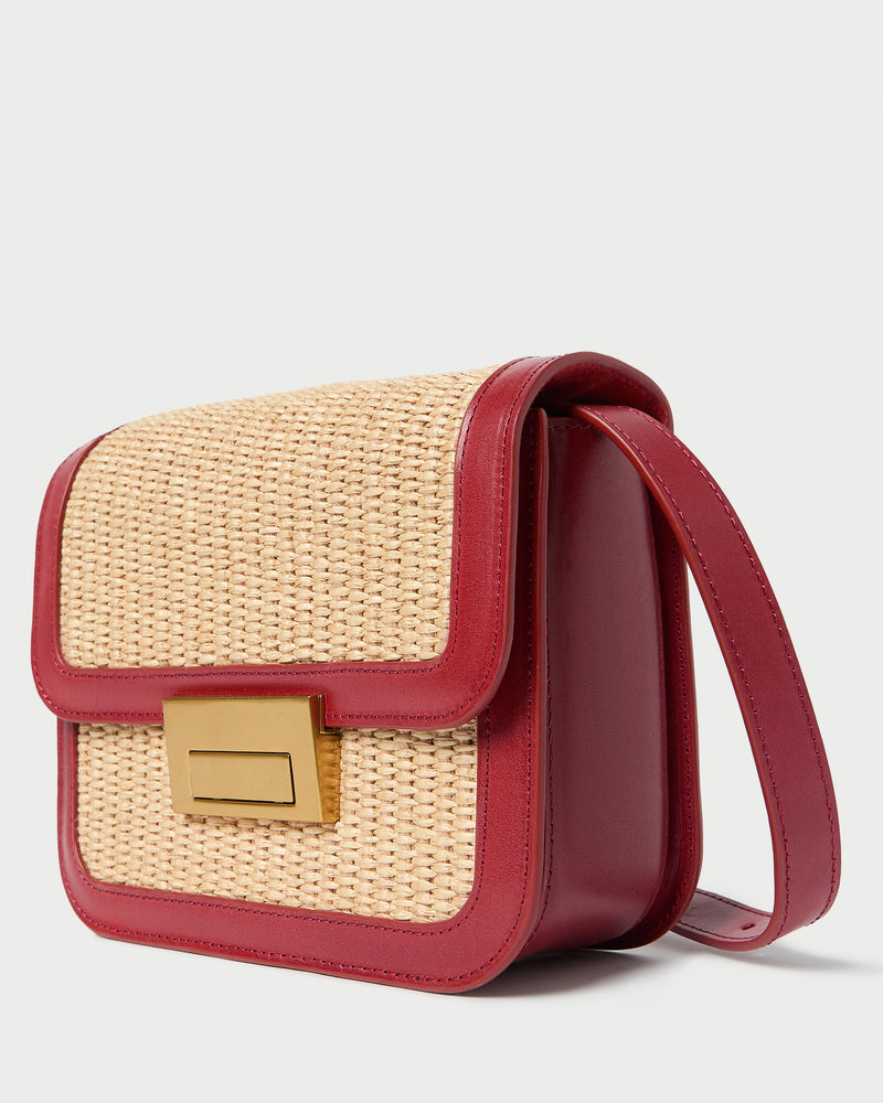 Color: Natural/Red