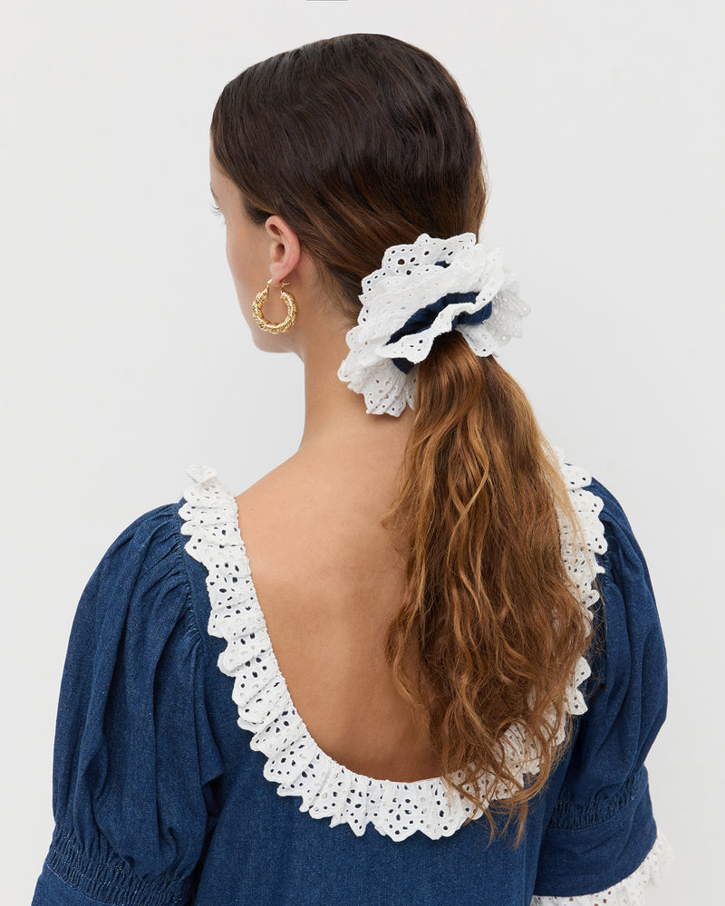 Color: Denim/Cream