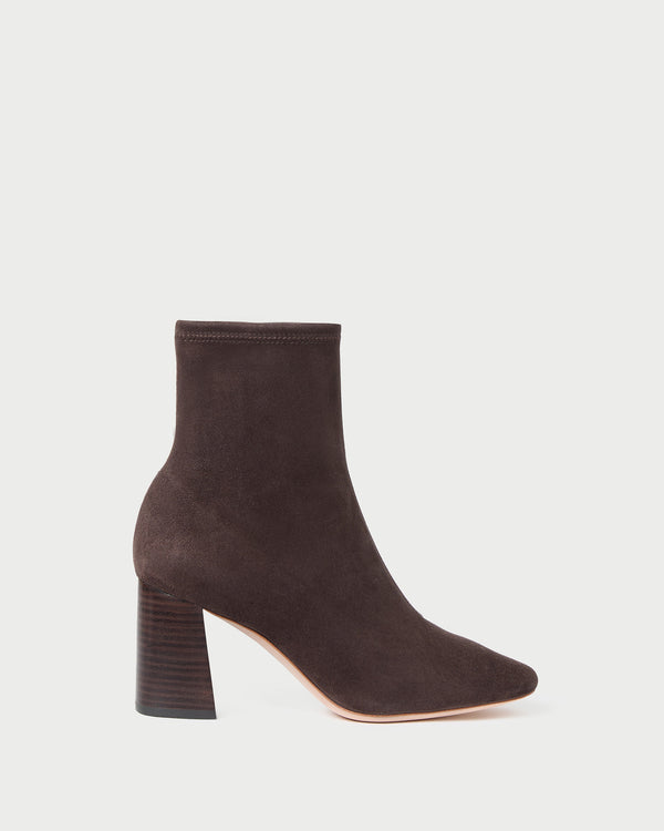 Color: Tmoro
